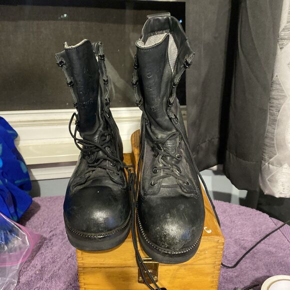 Wellco Vibram Black Canvas Leather Combat Boots Mens Size 5 W - Picture 2 of 8